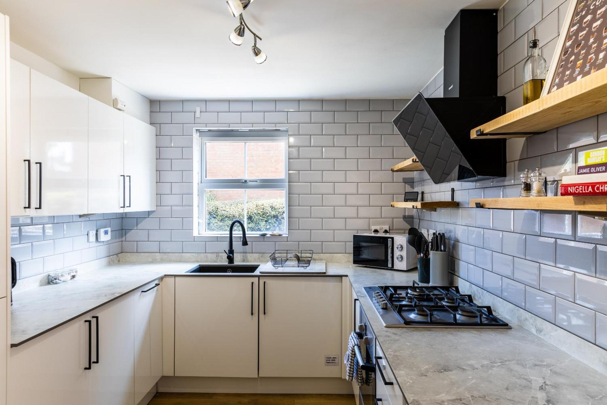 Limeslade House In Mumbles - Family & Dog Friendly Villa Exterior photo
